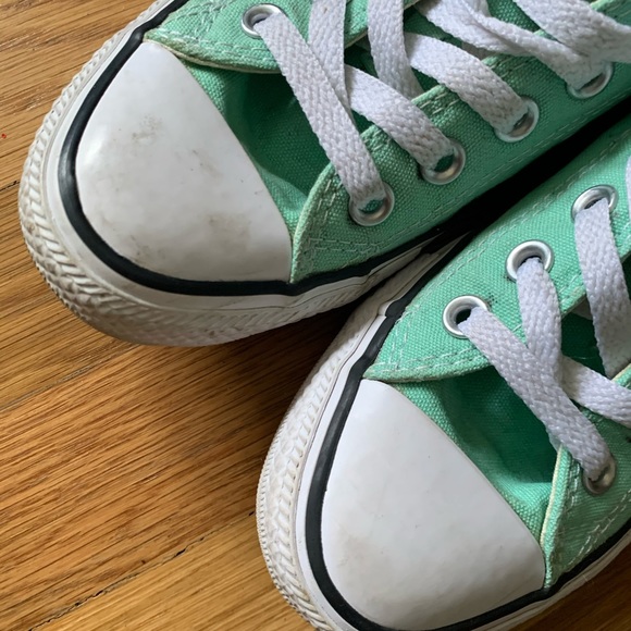 Converse - Picture 4 of 4